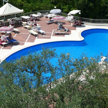 Hotel L'Ulivo Mirabella Eclano Zewnętrze zdjęcie