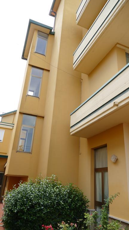 Hotel L'Ulivo Mirabella Eclano Zewnętrze zdjęcie