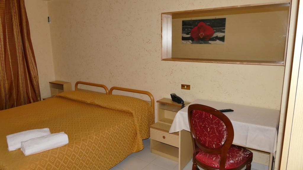 Hotel L'Ulivo Mirabella Eclano Zewnętrze zdjęcie