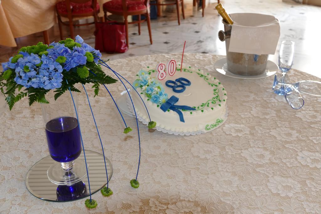 Hotel L'Ulivo Mirabella Eclano Zewnętrze zdjęcie