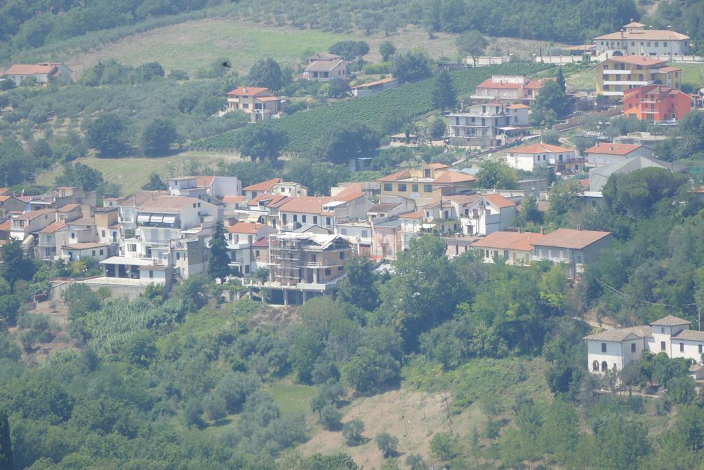 Hotel L'Ulivo Mirabella Eclano Zewnętrze zdjęcie